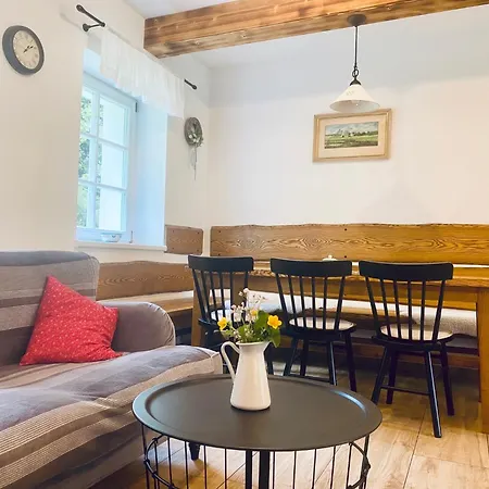 Ferienhaus Roubenka Kuklik Sněžné